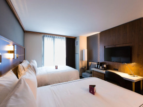 Crowne Plaza HY36 Midtown Manhattan by IHG