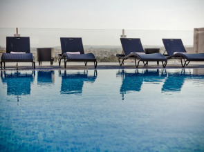 Rocca Nettuno Suites