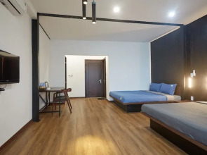 The Garden Capsule Hotel