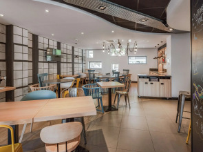 Hotel Campanile Chartres Centre - Gare - Cathedrale