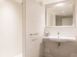 CADET Residence by Collection VESPER