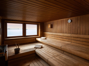 Elaya Hotel Hamburg Finkenwerder