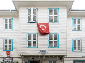 Alhambra Apart Hotel