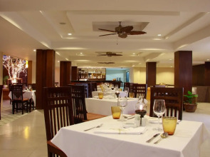 Diamond Cottage Resort & Spa