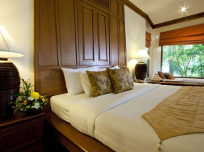 Sunrise Tropical Resort