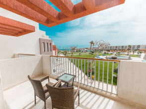 Sunrise Crystal Bay Resort