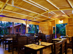 Majestic Beach Comforts