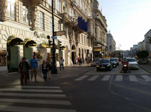 Goldfisch Apartment Vienna Opera House