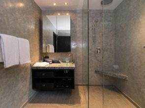 Peninsula Beach Resort