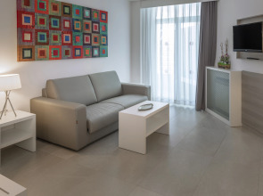 Olympus Palace Hotel