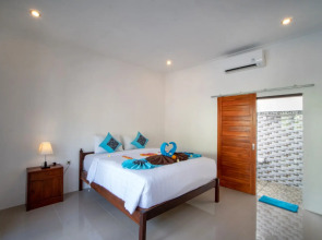 Sundi Ocean Bungalow by ABM