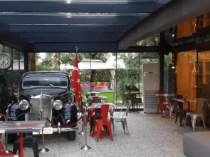 BMK Suites & Apartments