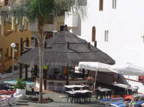 Playaolid Suites & Apartments