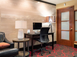 Best Western Plus Columbia River Hotel