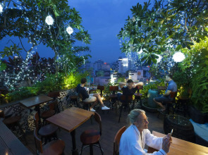 Alagon Central Hotel & Spa