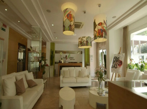 Hotel Select Suites & Spa / Apartments