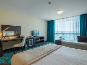 INTERNATIONAL Hotel Casino & Tower Suites