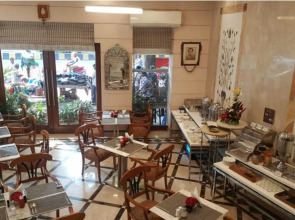 Residency Hotel Fort