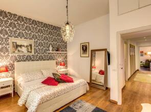 Spagna Glamour Life Penthouse