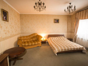 Отель Magnat Lux