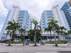 Sherry Frontenac Oceanfront Hotel