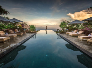 Munduk Moding Plantation Nature Resort