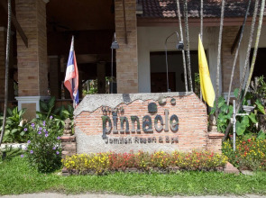 Pinnacle Grand Jomtien Resort and Beach Club