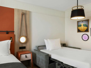 Imperial Riding School, Autograph Collection