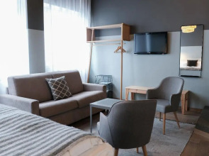 The Swan House by Heimaleiga