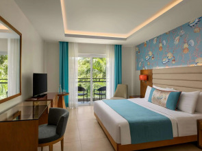 Mövenpick Resort & Spa Boracay