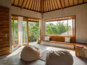 ZIN Berawa Villas & Bungalow