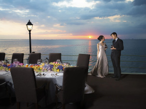 Sofitel Philippine Plaza Manila