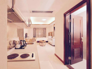 Royal River Apartment