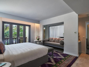 Отель Hard Rock Hotel Bali