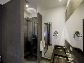 Catalonia Vondel Amsterdam