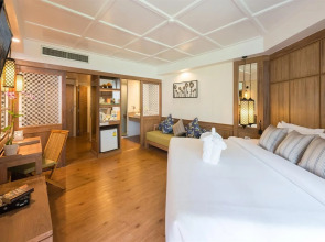 Katathani Phuket Beach Resort