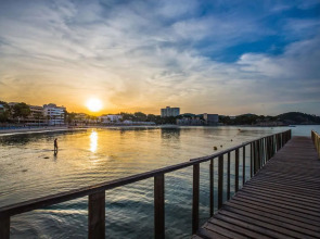 Bella Colina I Vintage Hotel 1953