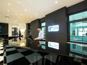 Holiday Inn Express Lisbon, Av. Liberdade by IHG