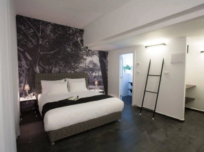 Dizengoff Avenue Hotel