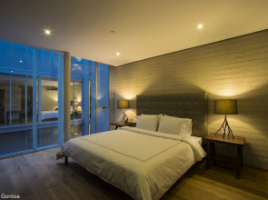 AR 218 Hotel by ULIV