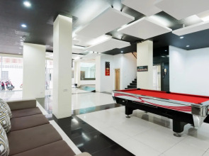 Hallo Patong Hotel & Restaurant