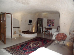 Uchisar Cave Pansion