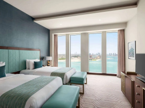 Wyndham Grand Doha West Bay Beach