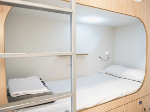 Хостел Rocket Gracia