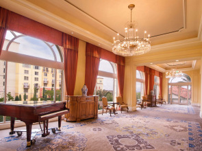 Hilton Lake Las Vegas Resort and Spa