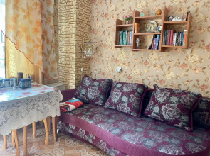 Квартира у бабушки Элизабет