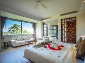 Отель KC Resort & Over Water Villas