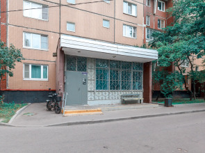 Апартаменты Просторная квартира на 4-х метро Марьино