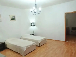 Квартира Гостевая Алеся на Малышева 4Б 3