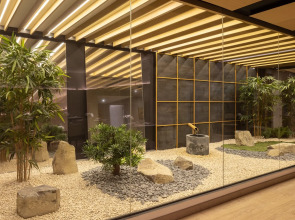 Отель Sansi Barcelona 